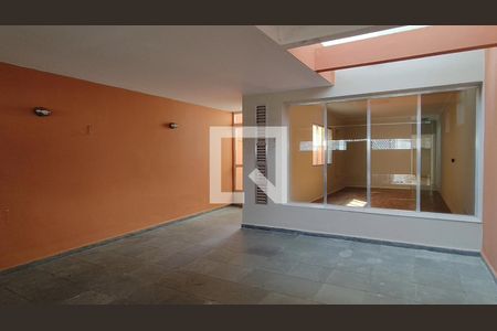 Casa à venda com 3 quartos, 168m² em Vila Fiat Lux, São Paulo