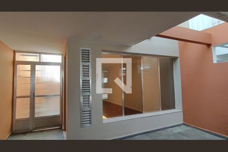 Casa à venda com 3 quartos, 168m² em Vila Fiat Lux, São Paulo