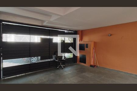 Casa à venda com 3 quartos, 168m² em Vila Fiat Lux, São Paulo