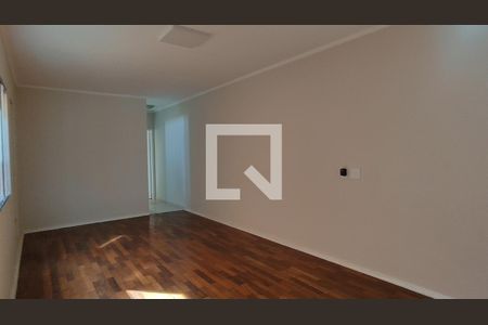 Casa à venda com 3 quartos, 168m² em Vila Fiat Lux, São Paulo