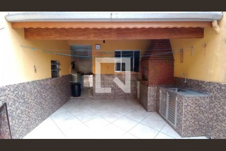 Casa à venda com 3 quartos, 144m² em Cidade Ademar, São Paulo
