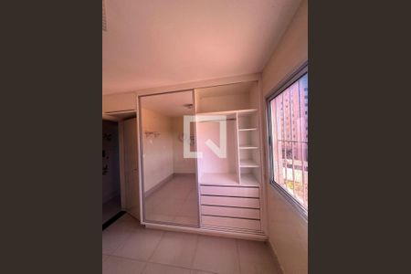 Quarto 2 de apartamento para alugar com 3 quartos, 70m² em Setor Crimeia Oeste, Goiânia