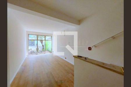 Casa à venda com 3 quartos, 250m² em Jardim Umuarama, São Paulo