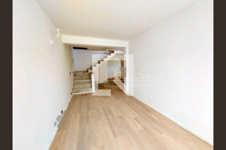 Casa à venda com 3 quartos, 250m² em Jardim Umuarama, São Paulo