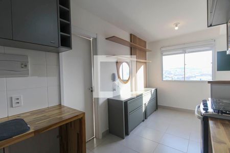 Sala/Cozinha de apartamento para alugar com 1 quarto, 27m² em Vila Ema, São Paulo