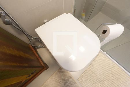Banheiro de kitnet/studio para alugar com 1 quarto, 37m² em Bela Vista, São Paulo