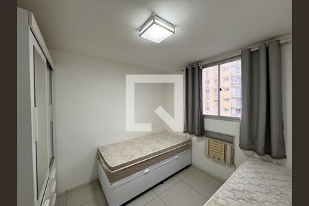 Quarto 1 de apartamento para alugar com 2 quartos, 69m² em Barra Olímpica, Rio de Janeiro