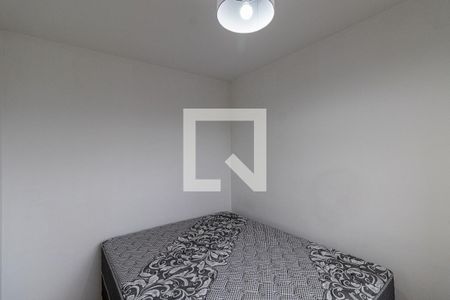 Quarto 1 de apartamento para alugar com 2 quartos, 32m² em Vila Carmosina, São Paulo
