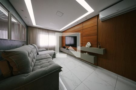 Sala de casa à venda com 3 quartos, 160m² em Vila Salete, São Paulo