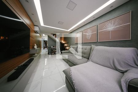 Sala de casa à venda com 3 quartos, 160m² em Vila Salete, São Paulo