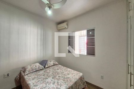 Quarto 2 - Suíte de casa à venda com 3 quartos, 250m² em Vila Padre Manoel de Nobrega, Campinas
