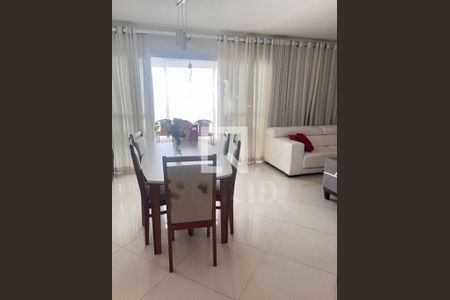 Apartamento à venda com 3 quartos, 109m² em Jardim Aeroporto, São Paulo