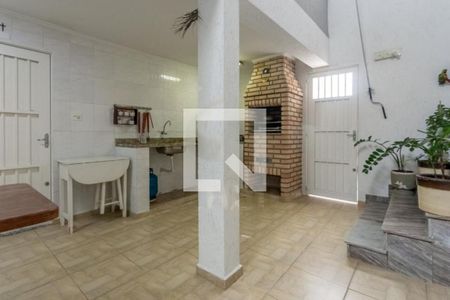 Casa à venda com 3 quartos, 180m² em Parque Jabaquara, São Paulo