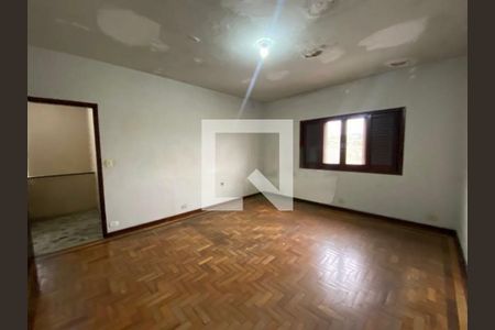 Casa à venda com 3 quartos, 180m² em Interlagos, São Paulo