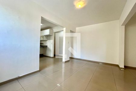 Sala de apartamento para alugar com 2 quartos, 61m² em Vila Alexandria, São Paulo