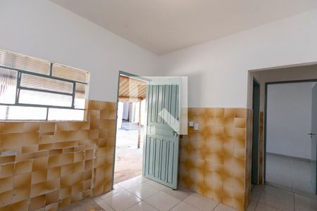 COMODO DE ENTRADA de casa para alugar com 1 quarto, 150m² em Parque São Quirino, Campinas
