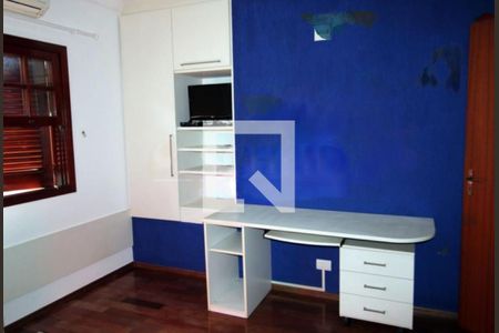 Casa à venda com 4 quartos, 187m² em Jardim Campo Grande, São Paulo