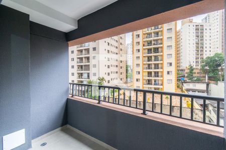 Varanda de kitnet/studio à venda com 1 quarto, 24m² em Vila Santa Catarina, São Paulo