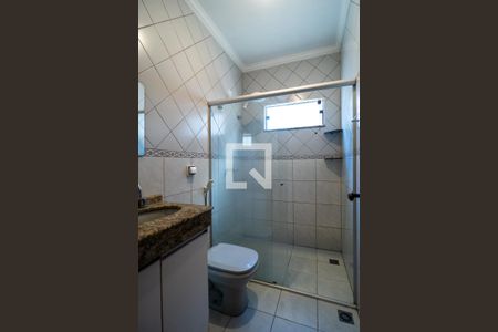 Banheiro da Suíte de casa de condomínio para alugar com 3 quartos, 137m² em Jardim Vila Inglesa, Sorocaba