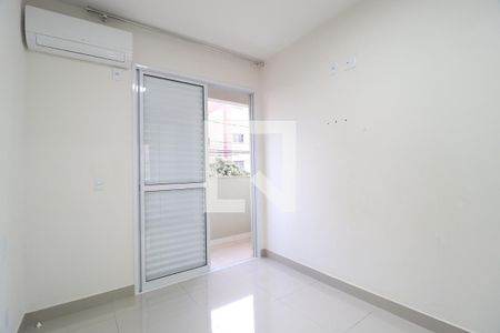 Quarto 2 - Suíte de apartamento para alugar com 2 quartos, 60m² em Segismundo Pereira, Uberlândia