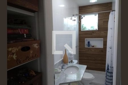 Casa à venda com 4 quartos, 137m² em Camboinhas, Niterói