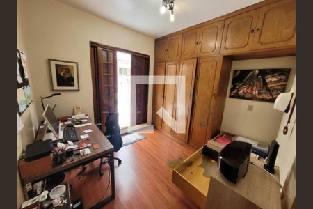 Casa à venda com 3 quartos, 280m² em Interlagos, São Paulo