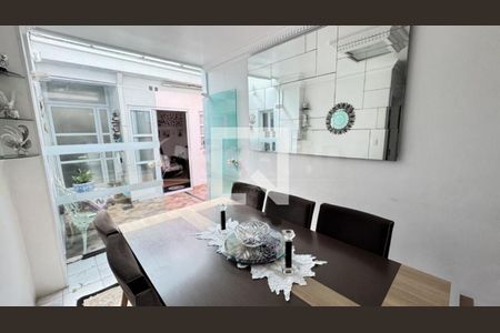 Casa à venda com 3 quartos, 280m² em Jardim Consorcio, São Paulo