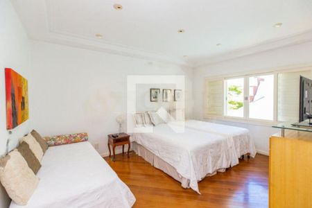 Casa à venda com 4 quartos, 874m² em Fazenda Morumbi, São Paulo