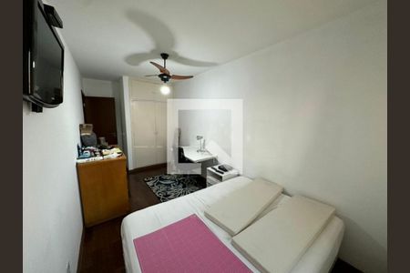 Casa à venda com 3 quartos, 249m² em Vila Campo Grande, São Paulo