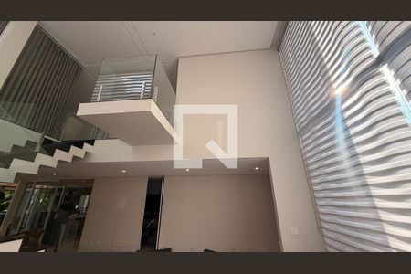 Sala 1 de casa de condomínio à venda com 5 quartos, 510m² em Residencial Granville, Goiânia