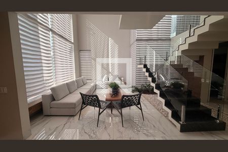 Sala 1 de casa de condomínio à venda com 5 quartos, 510m² em Residencial Granville, Goiânia