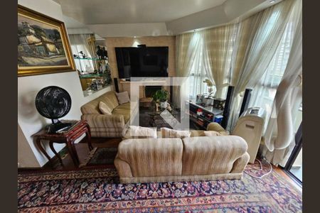 Apartamento à venda com 3 quartos, 221m² em Moema, São Paulo