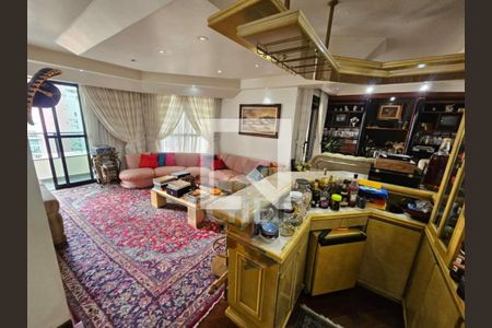 Apartamento à venda com 3 quartos, 221m² em Moema, São Paulo