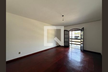 Quarto 1 de casa de condomínio para alugar com 3 quartos, 220m² em Taquara, Rio de Janeiro