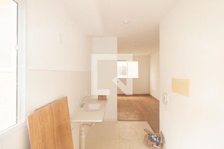Cozinha de apartamento para alugar com 2 quartos, 42m² em Guaratiba, Rio de Janeiro