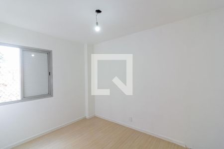 Quarto 1 de apartamento para alugar com 2 quartos, 58m² em Vila Marari, São Paulo