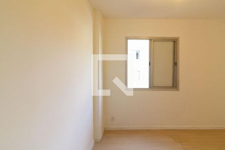 Quarto 2 de apartamento para alugar com 2 quartos, 58m² em Vila Marari, São Paulo