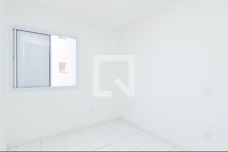 Quarto 2 de apartamento para alugar com 2 quartos, 44m² em Vila Alzira, Guarulhos