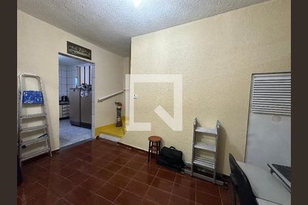 Escritório de casa à venda com 3 quartos, 250m² em Jardim Mutinga, Barueri