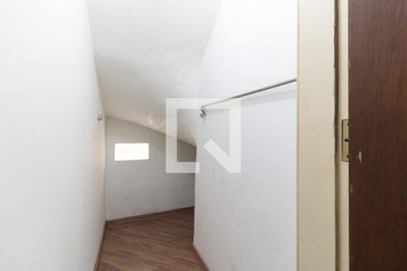 Dispensa de casa à venda com 2 quartos, 130m² em Jardim Santa Emilia, São Paulo
