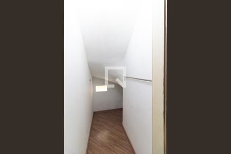 Dispensa de casa à venda com 2 quartos, 130m² em Jardim Santa Emilia, São Paulo