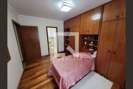 Casa à venda com 3 quartos, 240m² em Cidade Ademar, São Paulo