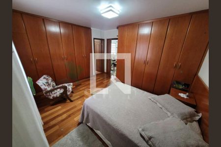 Casa à venda com 3 quartos, 240m² em Cidade Ademar, São Paulo