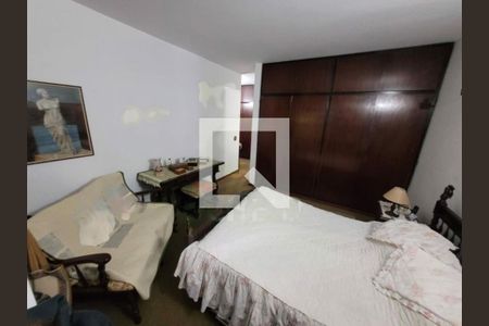 Casa à venda com 3 quartos, 211m² em Jardim Marajoara, São Paulo