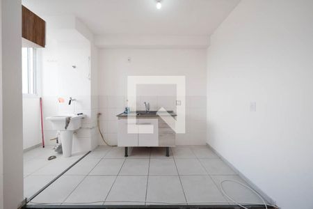Sala/Cozinha de apartamento para alugar com 2 quartos, 42m² em Vila Cosmopolita, São Paulo