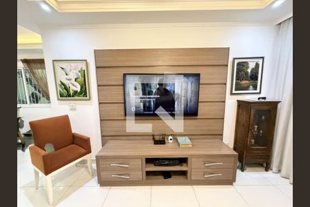Casa à venda com 3 quartos, 146m² em Vila Alexandria, São Paulo