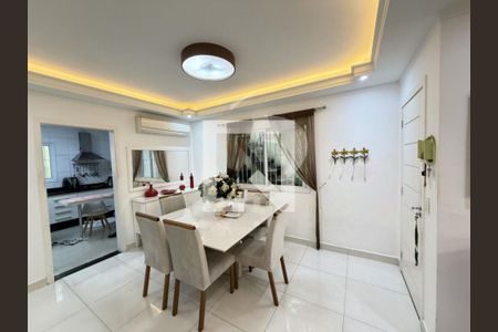 Casa à venda com 3 quartos, 146m² em Vila Alexandria, São Paulo