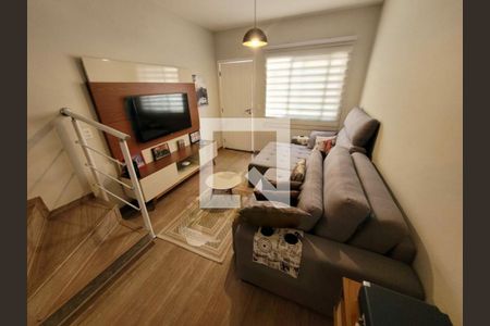 Casa à venda com 2 quartos, 101m² em Vila Romano, São Paulo