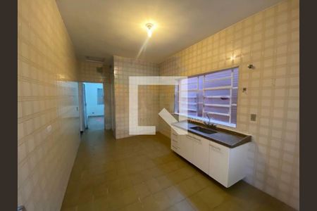 Casa à venda com 2 quartos, 178m² em Vila Campo Grande, São Paulo