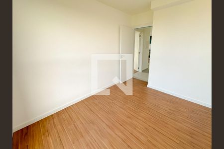 Quarto  de apartamento para alugar com 2 quartos, 60m² em Serraria, São José
